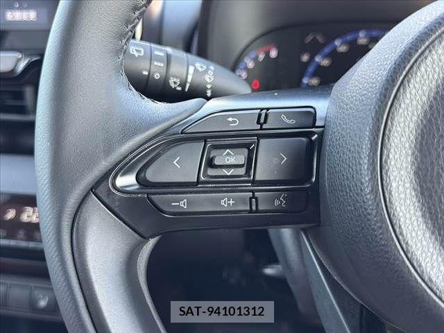 Toyota YARIS CROSS 2023-06 8147089-26
