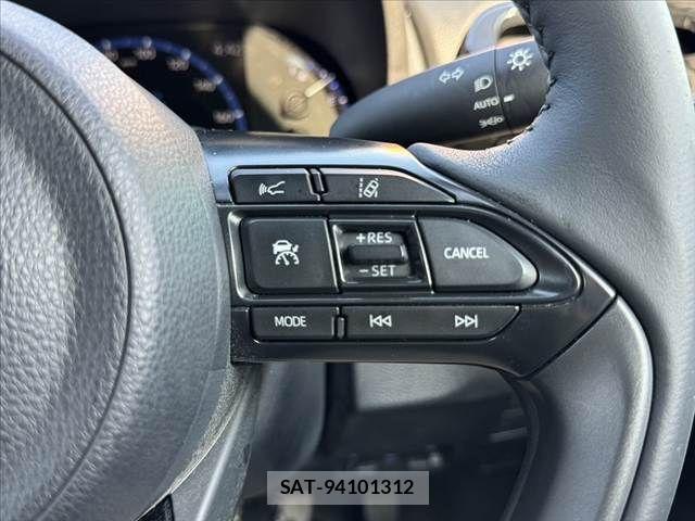 Toyota YARIS CROSS 2023-06 8147089-27