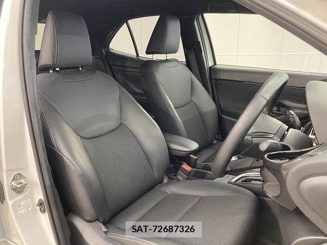 Toyota YARIS CROSS 2024-02 8147088-10