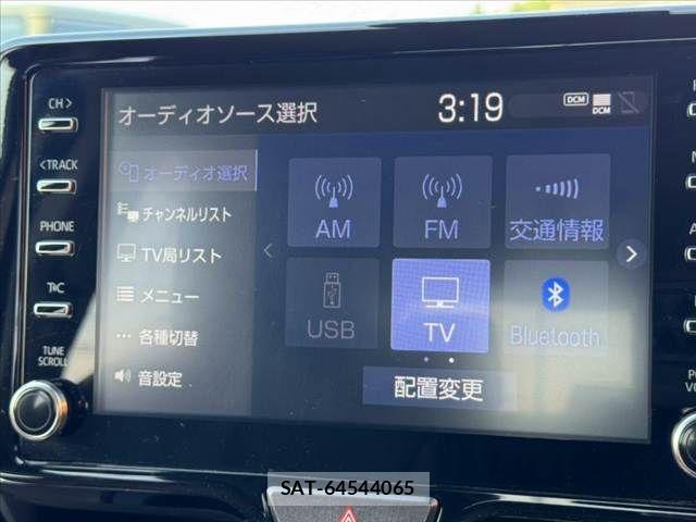 Toyota YARIS CROSS 2022-01 8211181-21