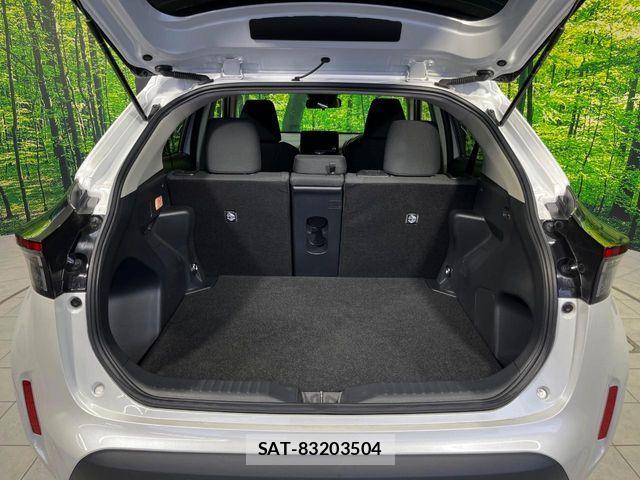 Toyota YARIS CROSS 2025-03 8211185-9