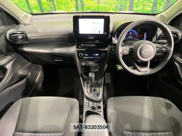 Toyota YARIS CROSS 2025-03 8211185-1