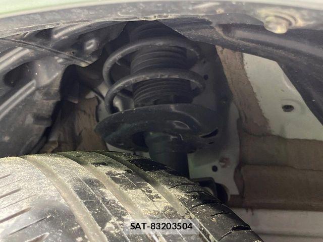 Toyota YARIS CROSS 2025-03 8211185-19