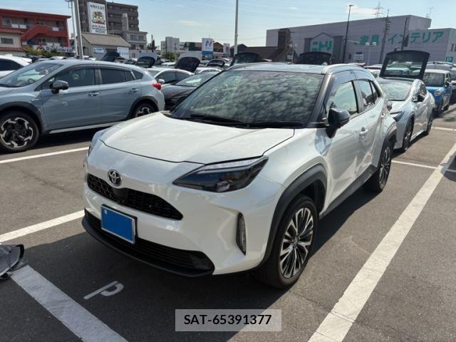 Toyota YARIS CROSS 2022-07 8232554-0