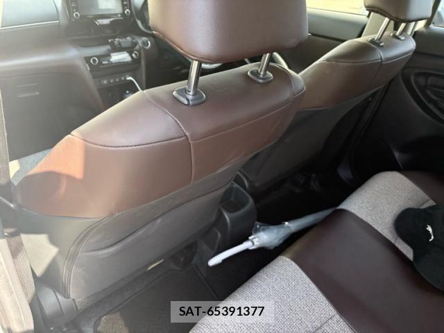 Toyota YARIS CROSS 2022-07 8232554-14