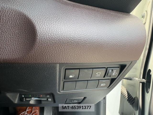 Toyota YARIS CROSS 2022-07 8232554-19