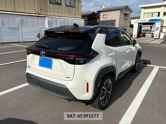 Toyota YARIS CROSS 2022-07 8232554-2