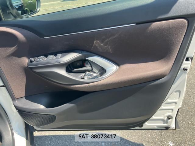 Toyota YARIS CROSS 2021-08 8232555-11