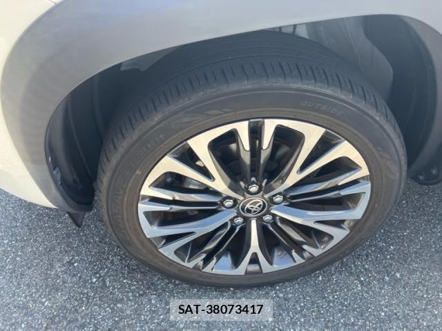 Toyota YARIS CROSS 2021-08 8232555-3