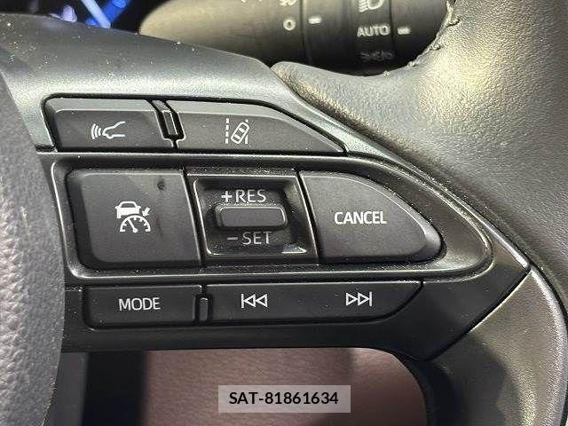 Toyota YARIS CROSS 2021-07 8247278-5