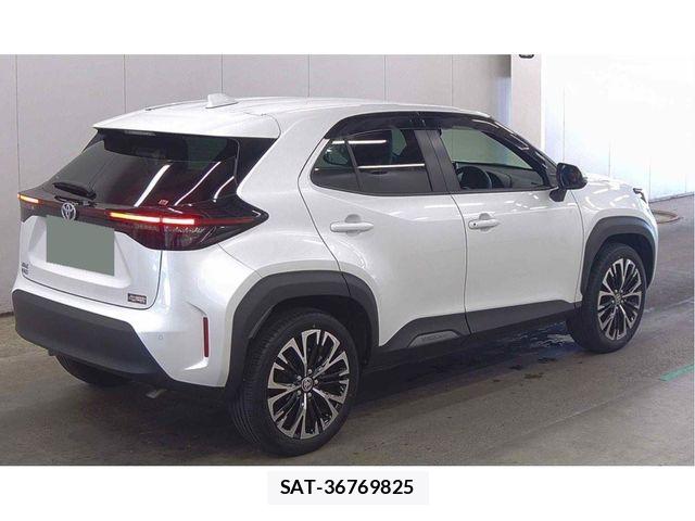 Toyota YARIS CROSS 2024-05 8318319-2