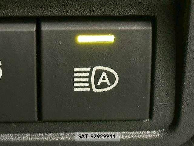 Toyota YARIS CROSS 2023-09 8338662-6
