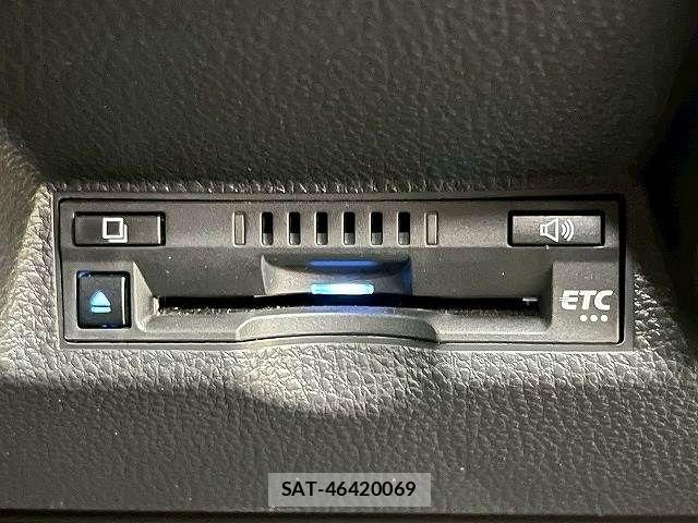 Toyota YARIS CROSS 2021-01 8338663-9