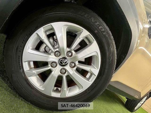 Toyota YARIS CROSS 2021-01 8338663-18