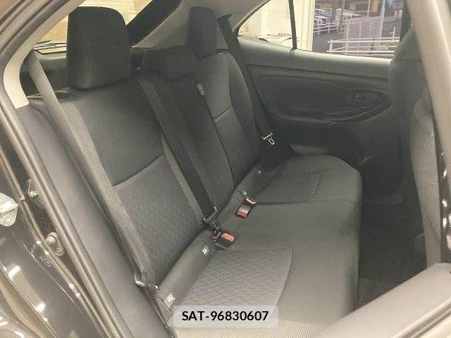 Toyota YARIS CROSS 2021-05 8338665-11