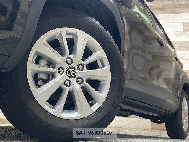 Toyota YARIS CROSS 2021-05 8338665-18