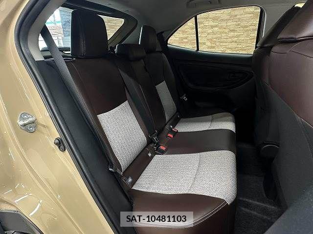 Toyota YARIS CROSS 2020-09 8338661-5