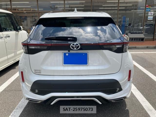 Toyota YARIS CROSS 2022-11 8355955-4