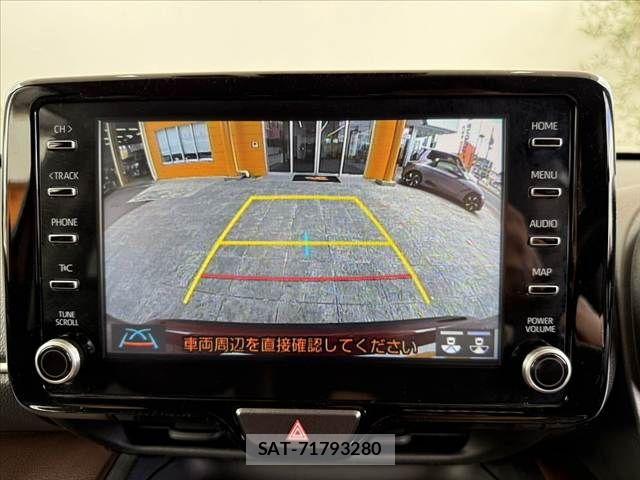 Toyota YARIS CROSS 2021-10 8355956-3