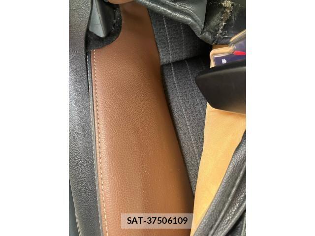 Toyota YARIS CROSS 2023-01 8355954-13