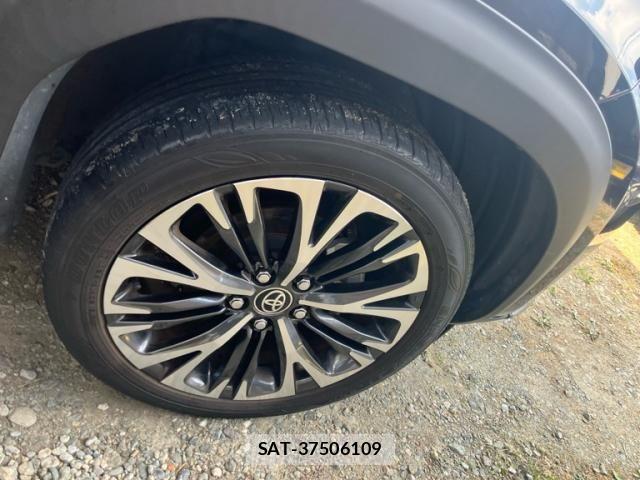 Toyota YARIS CROSS 2023-01 8355954-7