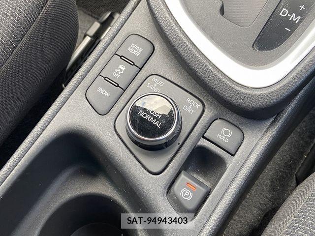 Toyota YARIS CROSS 2021-03 8369992-12