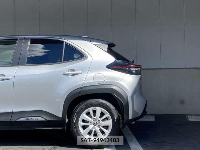 Toyota YARIS CROSS 2021-03 8369992-26