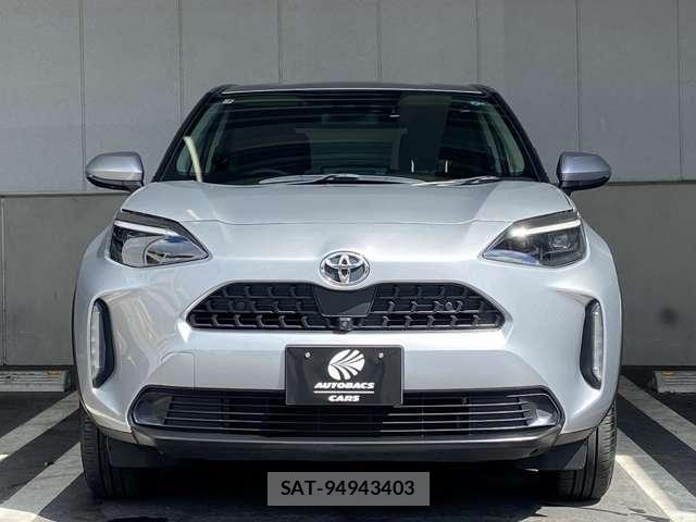 Toyota YARIS CROSS 2021-03 8369992-27