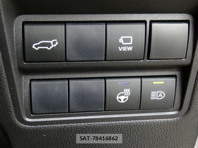 Toyota YARIS CROSS 2021-03 8369996-19