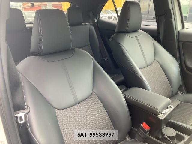 Toyota YARIS CROSS 2022-11 8369989-10