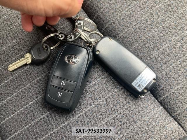 Toyota YARIS CROSS 2022-11 8369989-25