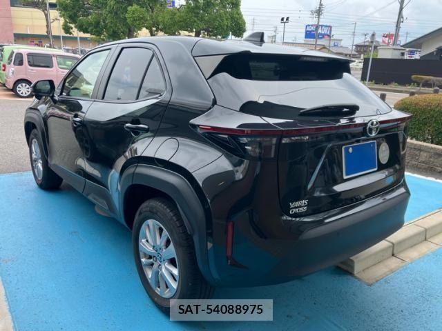 Toyota YARIS CROSS 2023-09 8369990-6