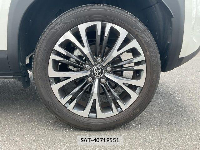 Toyota YARIS CROSS 2021-05 8369994-28