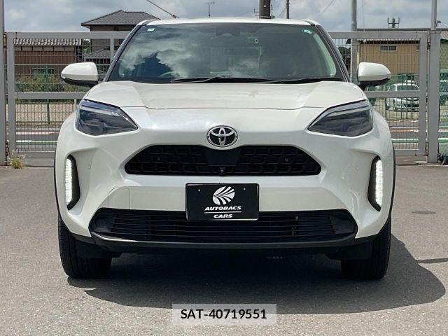 Toyota YARIS CROSS 2021-05 8369994-3
