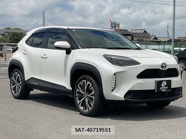 Toyota YARIS CROSS 2021-05 8369994-6