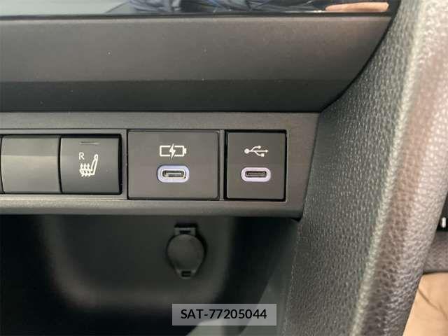 Toyota YARIS CROSS 2025-07 8369993-10