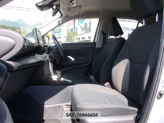Toyota YARIS CROSS 2021-01 8369999-23