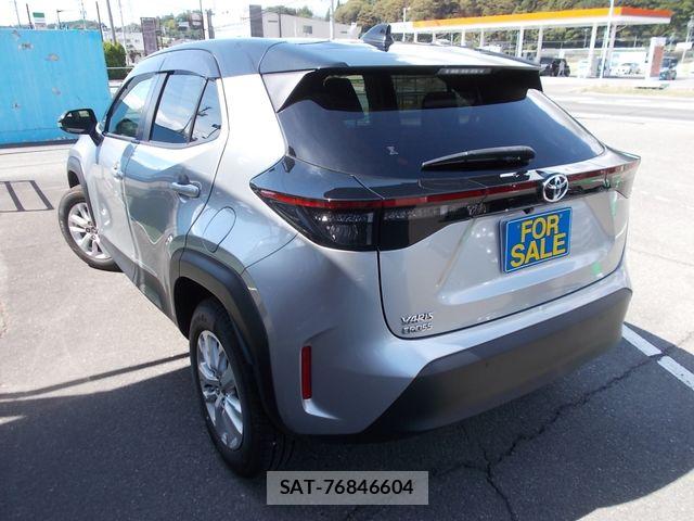 Toyota YARIS CROSS 2021-01 8369999-2