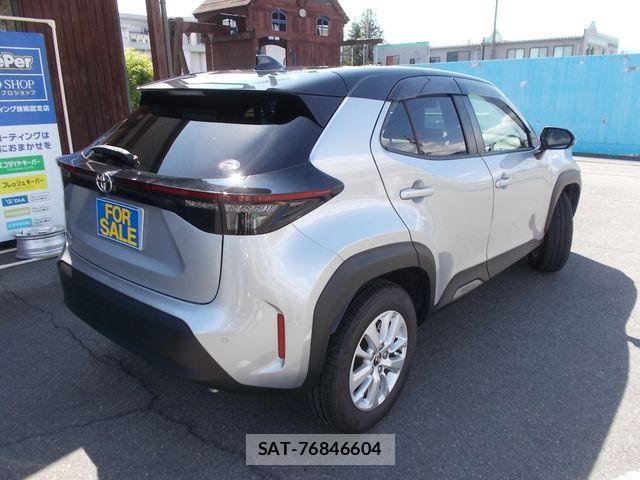 Toyota YARIS CROSS 2021-01 8369999-3