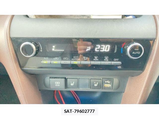 Toyota YARIS CROSS 2021-06 8369995-15