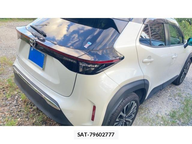 Toyota YARIS CROSS 2021-06 8369995-4