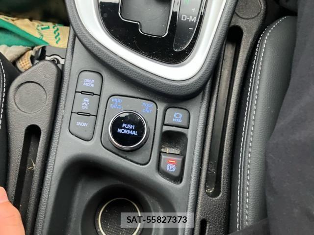 Toyota YARIS CROSS 2023-06 8369987-14