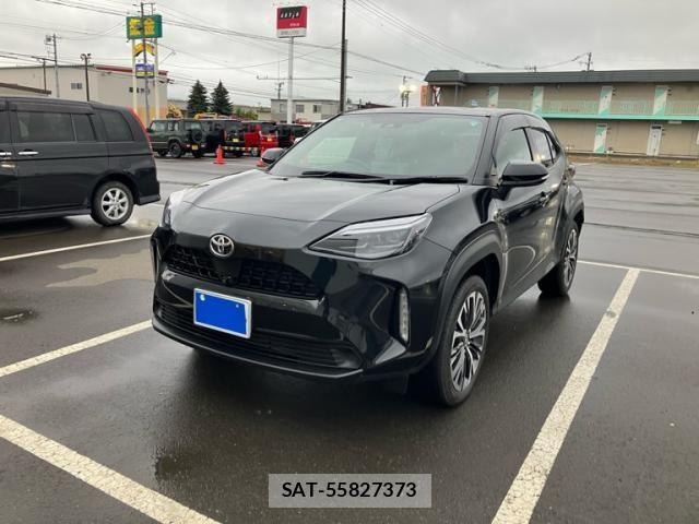 Toyota YARIS CROSS 2023-06 8369987-2