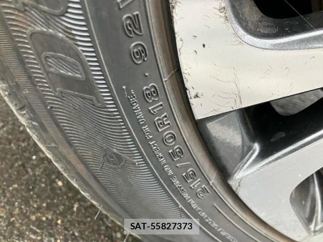 Toyota YARIS CROSS 2023-06 8369987-5