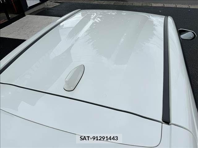 Toyota YARIS CROSS 2021-04 8372429-18