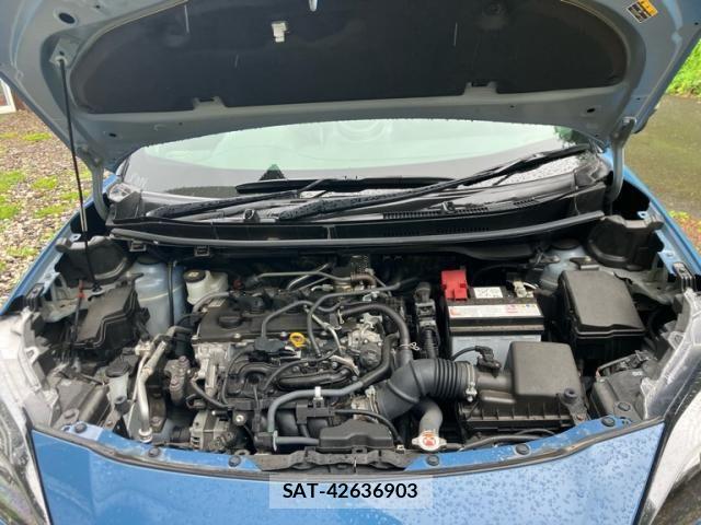 Toyota YARIS CROSS 2022-11 8439179-25