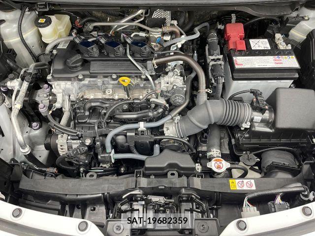 Toyota YARIS CROSS 2025-02 8458861-17