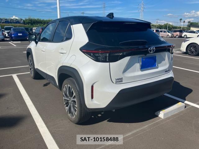 Toyota YARIS CROSS 2023-07 8458862-3