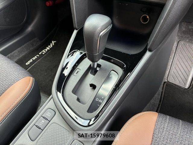 Toyota YARIS CROSS 2023-07 8458859-12