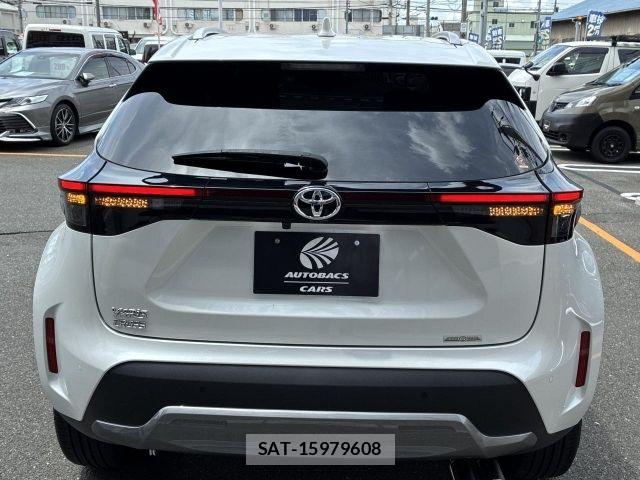 Toyota YARIS CROSS 2023-07 8458859-5